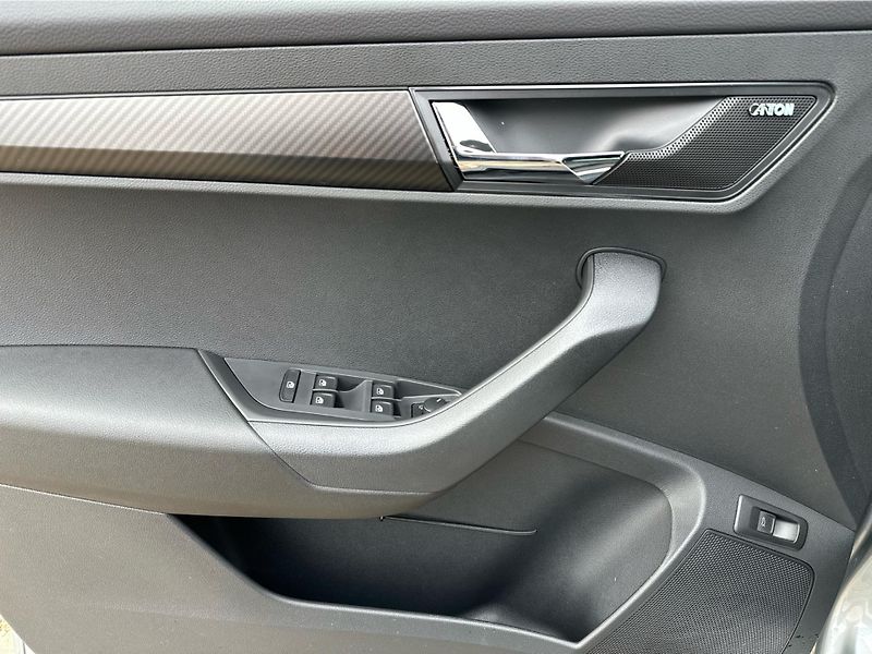 Škoda Karoq (2026) 1,5 TSI 110 kW 7-stup. automat - fotka 20 z 25