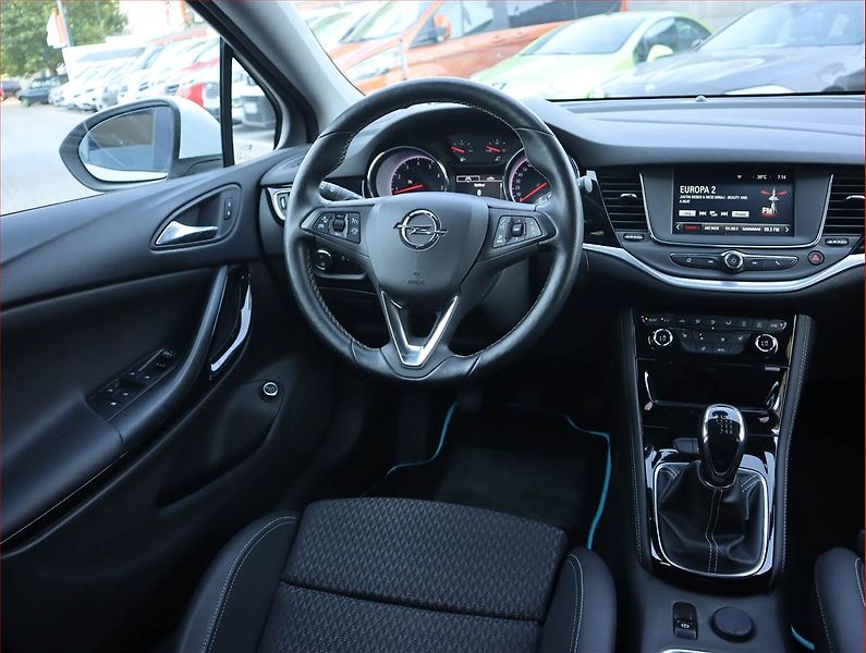 Opel Astra (2017) 1.4 T, Serv.kniha, Tempomat - fotka 7 z 19