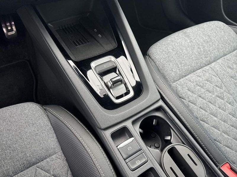 Škoda Octavia (2025) Combi 1.5 TSI DSG Sportline - fotka 26 z 35