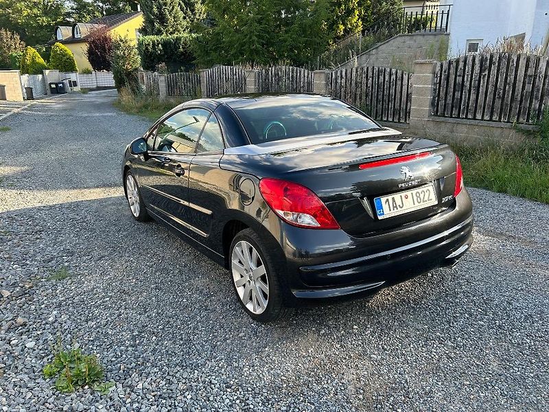 Peugeot 207 (2012) - fotka 8 z 18