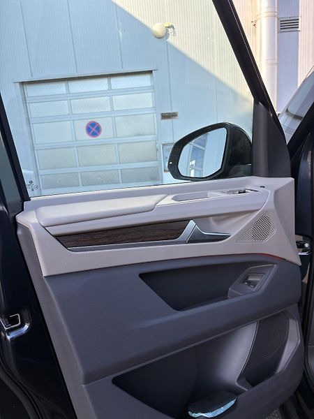 Volkswagen Multivan - fotka 34 z 41