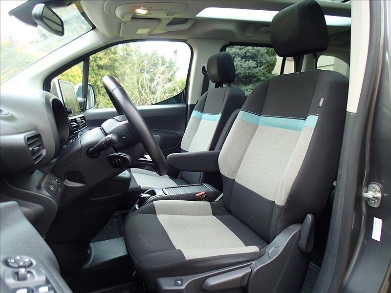 Citroën Berlingo 1,5 ČR, TAŽNÉ - fotka 15 z 45