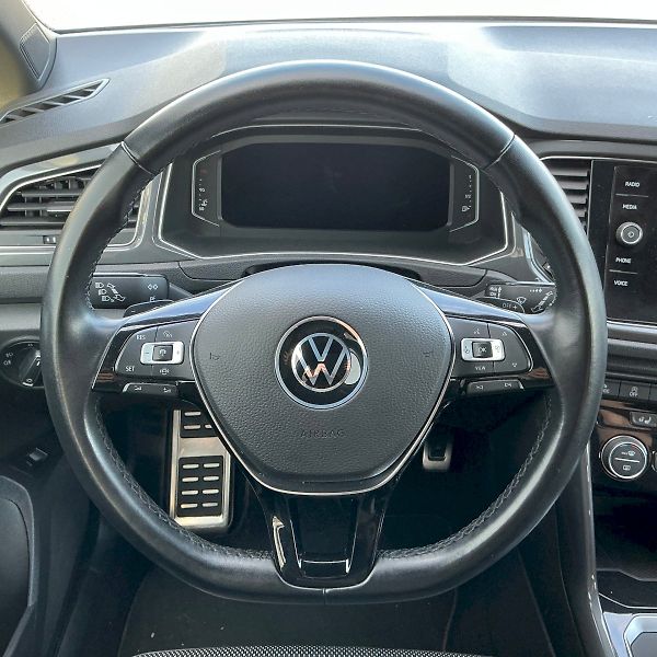 Volkswagen T-Roc (2022) 2.0 TDI DSG Sport - fotka 27 z 31