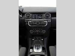 Land Rover Discovery.