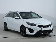 Kia Ceed (2021) GT Line 1.5 T-GDI - fotografie inzerátu