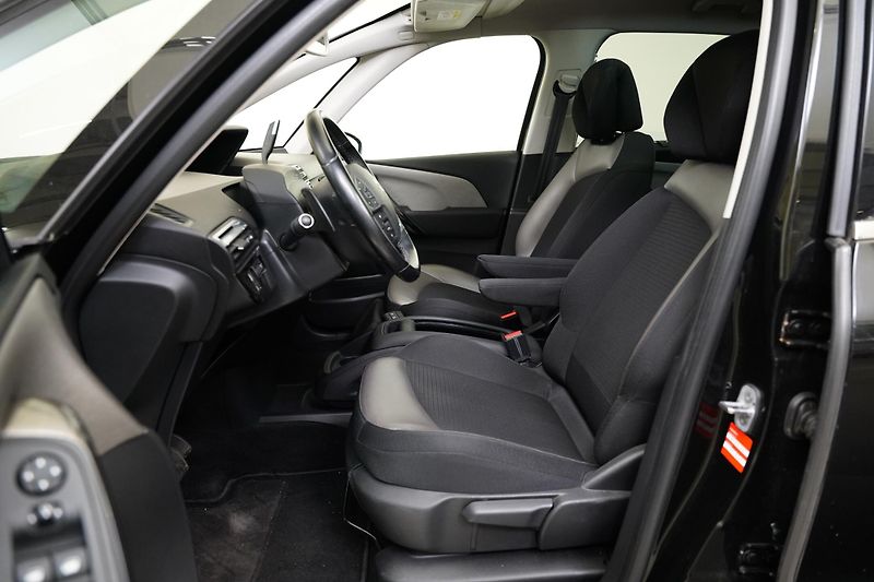 Citroën C4 Picasso - fotka 10 z 22