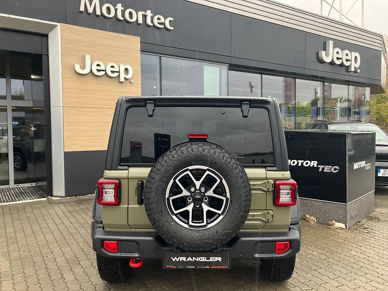 Jeep Wrangler 2.0T 272k Rubicon 8AT. - fotka 17 z 55