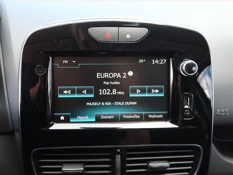 Renault Clio (2019) Limited 0.9 TCe, Serv.kniha - fotka 12 z 17