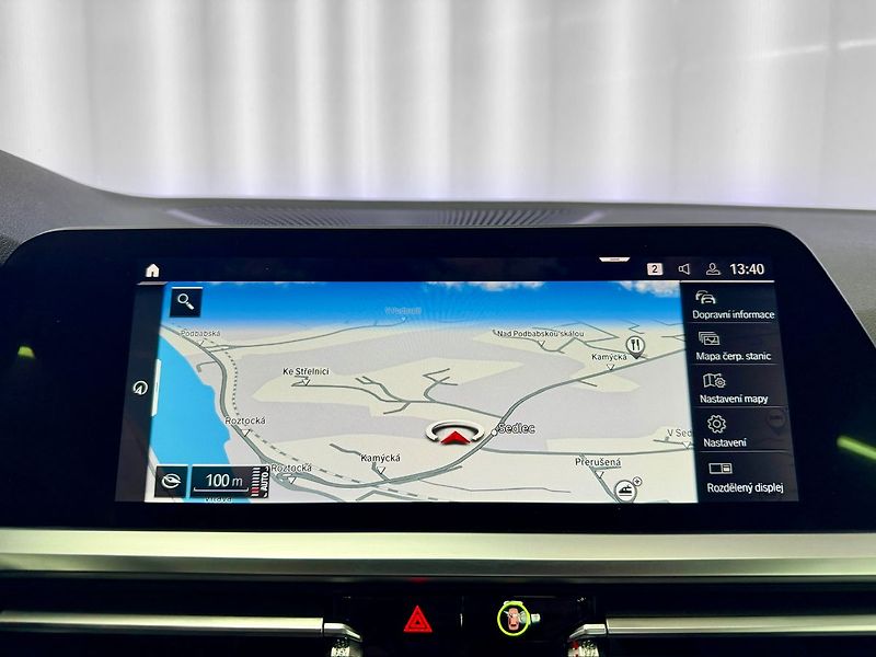 BMW M4 xDrive COMPETITION, H/K, ADAPT - fotka 13 z 28