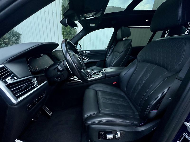 BMW X7 (2020) M50i PANO B&W TV NIGHTvis - fotka 11 z 12
