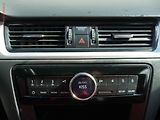 Škoda Rapid (2017) 1.2TSi, Ambition - náhled 13