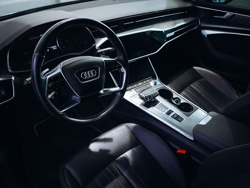 Audi A6 Avant 45TFSI 180kW - fotka 12 z 23