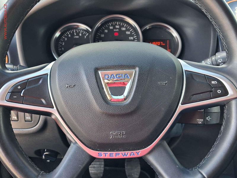 Dacia Sandero (2018) 0.9 TCe Stepway, Celebration - fotka 18 z 19