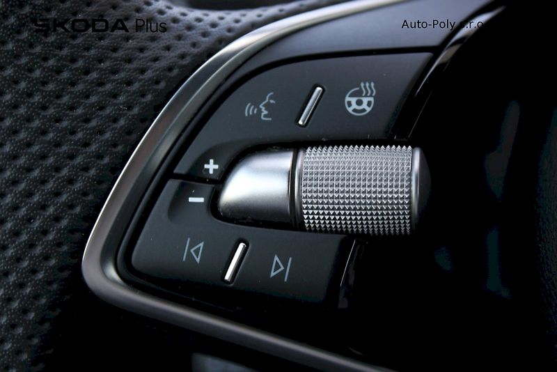 Škoda Scala (2025) 1.0 TSI 85 kW Monte Carlo - fotka 10 z 25