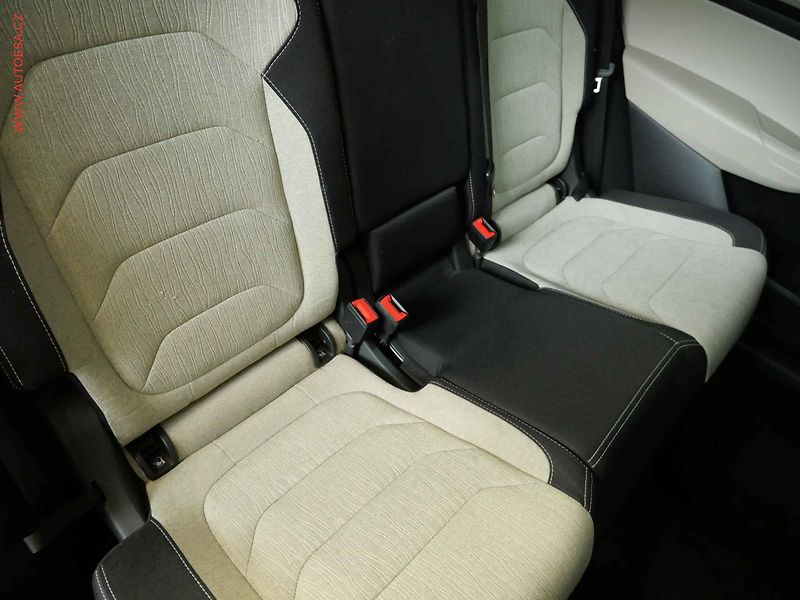 Škoda Kodiaq (2017) 2.0TDi 4x4, ČR, DSG, navi - fotka 14 z 24
