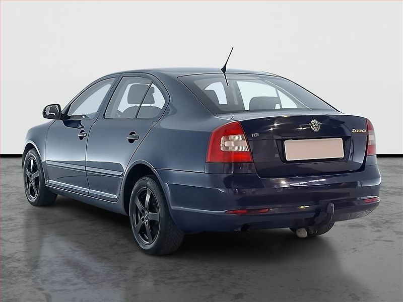 Škoda Octavia (2012) 1.6 TDI, po STK, Tažné - fotka 4 z 13