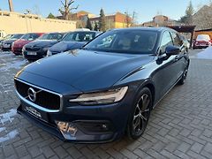 Volvo V60 (2018) D4 Momentum - Automat - 140 kW - fotografie inzerátu