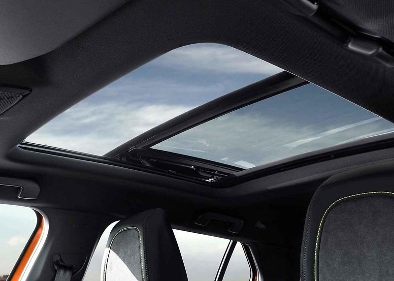 Peugeot 208 poprvé na české silnici