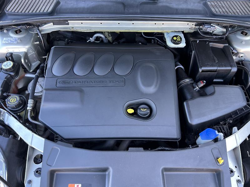 Ford Mondeo 2.0TDCi ALU KLIMA PŮVOD ČR - fotka 29 z 34