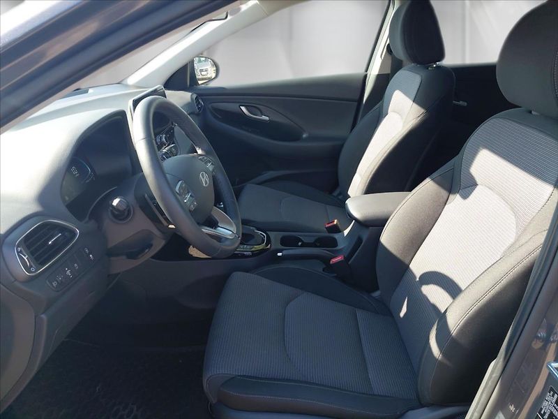 Hyundai i30 1,0   1.0TGDi DCT SMART CLIMAT - fotka 11 z 22