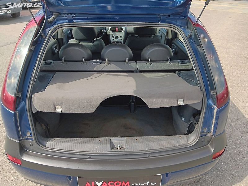 Opel Corsa 1.2 - fotka 23 z 23