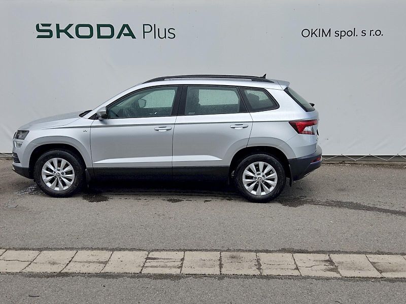 Škoda Karoq (2021) Active 1,5 Tsi - fotka 3 z 34