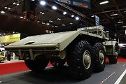Obří náklaďák Berliet T100 číslo 2 zezadu.