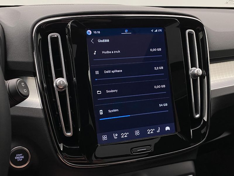 Volvo XC40 (2026) B3 AUT DARK ULTRA  - fotka 61 z 63