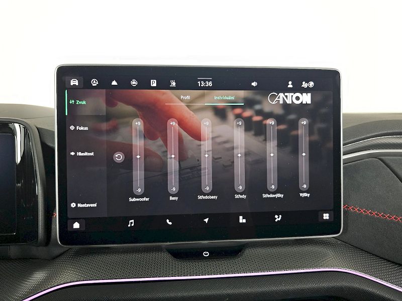 Škoda Kodiaq (2025) 2.0TSi 195kW 4x4 RS WEBASTO TA - fotka 18 z 35
