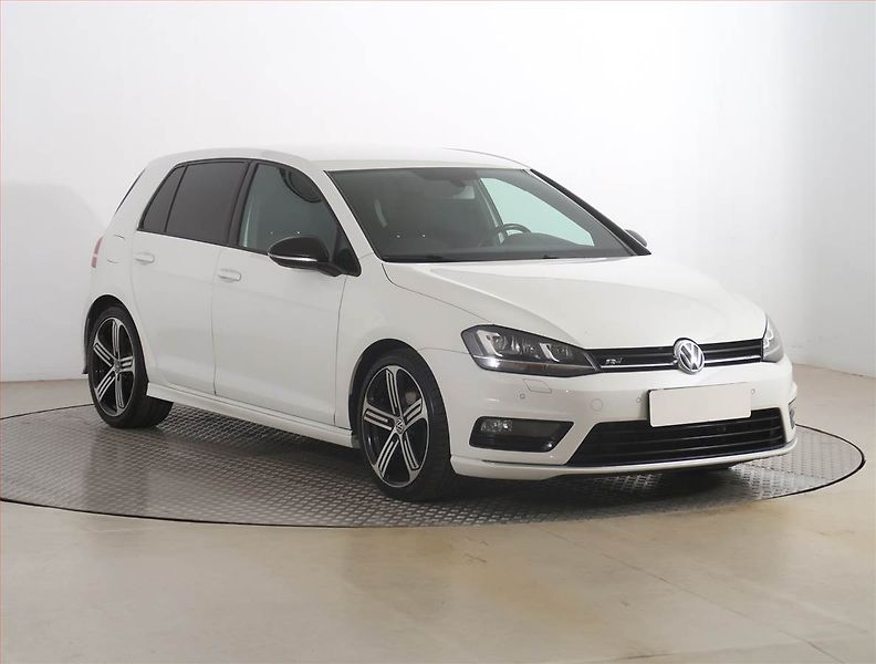 Volkswagen Golf (2014) R-Line 2.0 TDI, Xenony - fotografie inzerátu