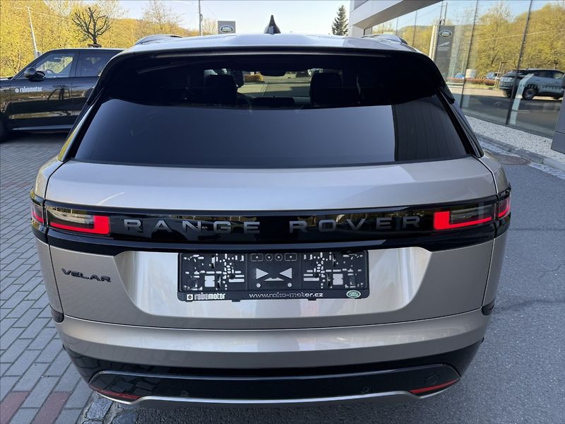 Land Rover Range Rover Velar (2026) 3,0 DYNAMIC SE D300 - fotka 8 z 36