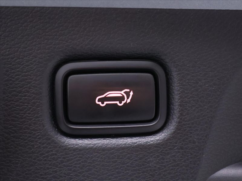 Kia ProCeed 1,4 T-GDI 103kW GT-Line CZ - fotka 11 z 35