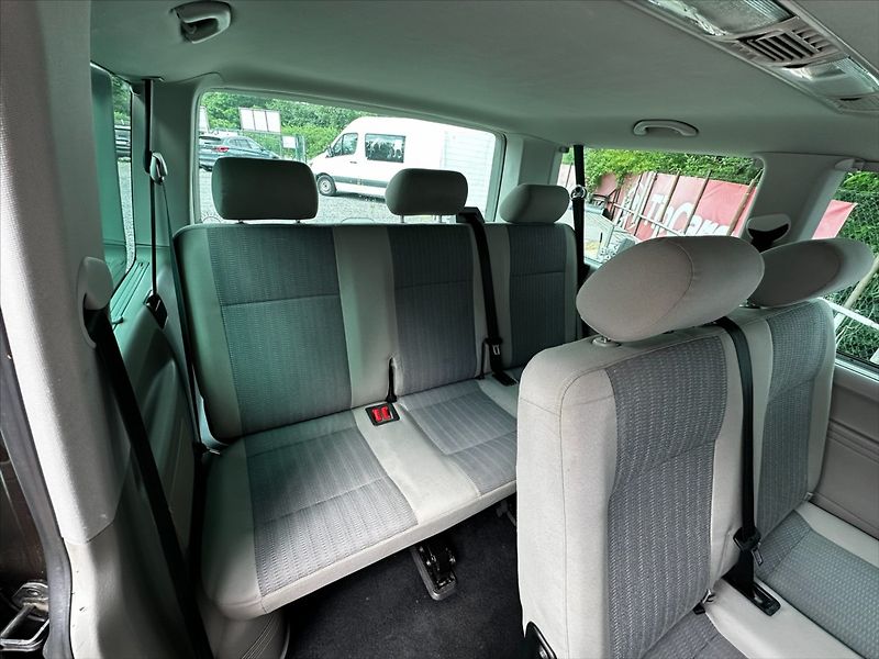 Volkswagen Caravelle 2.0TDI 110kW DSG - fotka 15 z 38