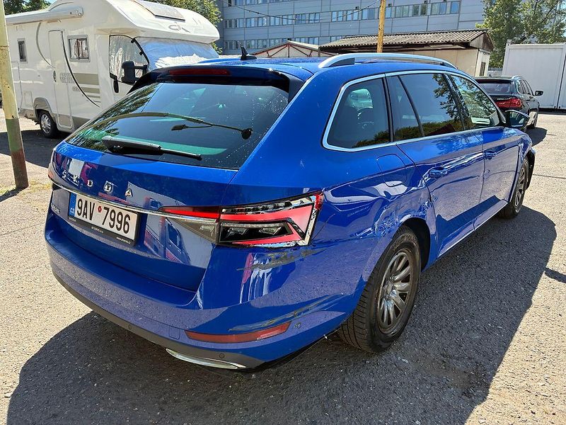 Škoda Superb 2.0 TDi 110 kW L&K DSG ČR DPH - fotka 5 z 37