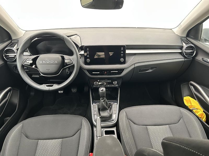 Škoda Fabia 1.0 TSI Top selection - fotka 5 z 28