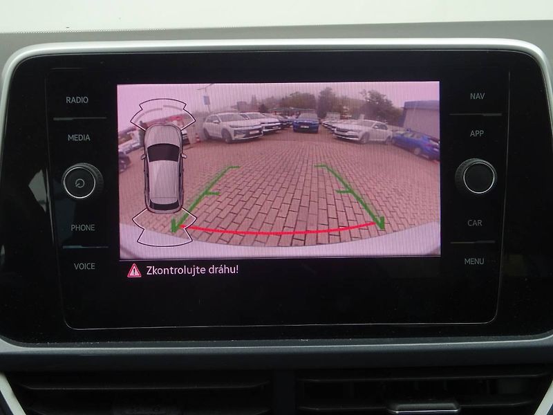 Volkswagen T-Roc (2022) 1,5 TSi/ 110kW DSG Style - fotka 14 z 27