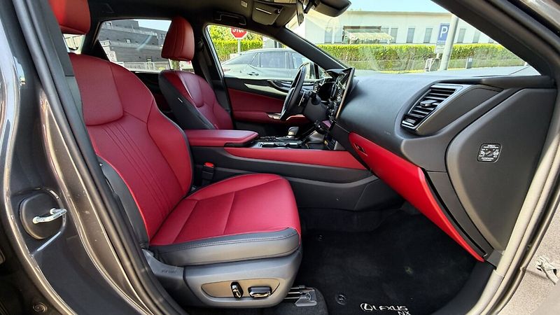 Lexus NX 350h 350H 2,5 HEV EXECUTIVE TOP - fotka 15 z 27