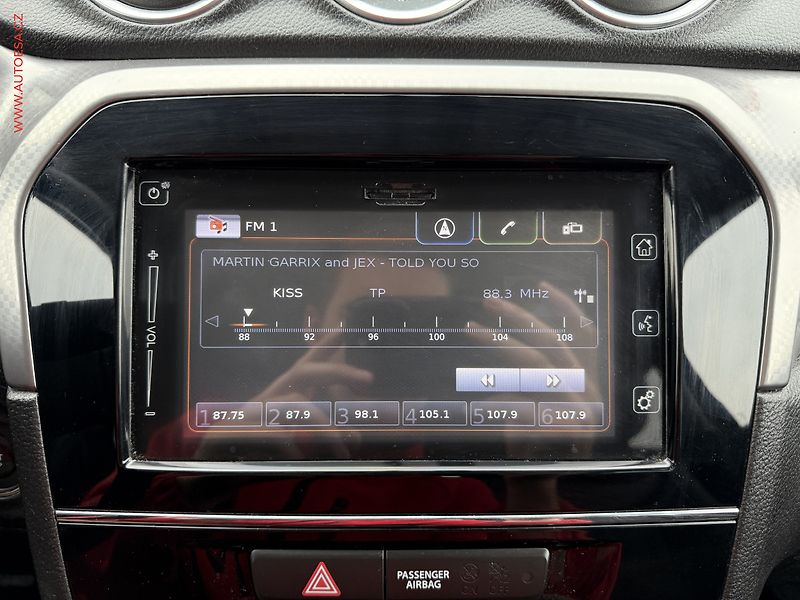 Suzuki Vitara (2016) 1.6 VVT AllGrip, Elegance - fotka 13 z 18