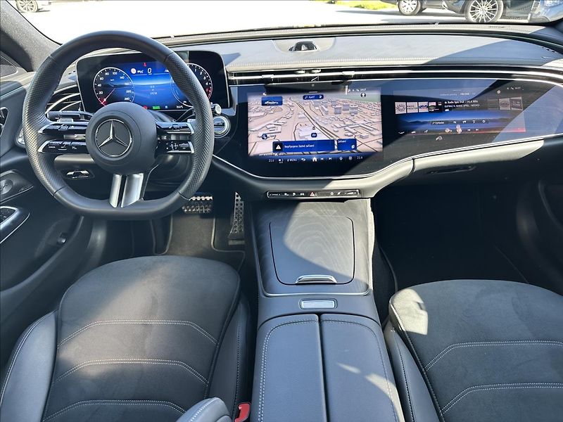 Mercedes-Benz Třídy E E 300de 4MATIC AMG linie - fotka 9 z 11