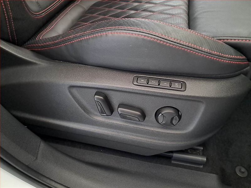 Škoda Kodiaq (2022) RS 2.0 TSI - fotka 16 z 21