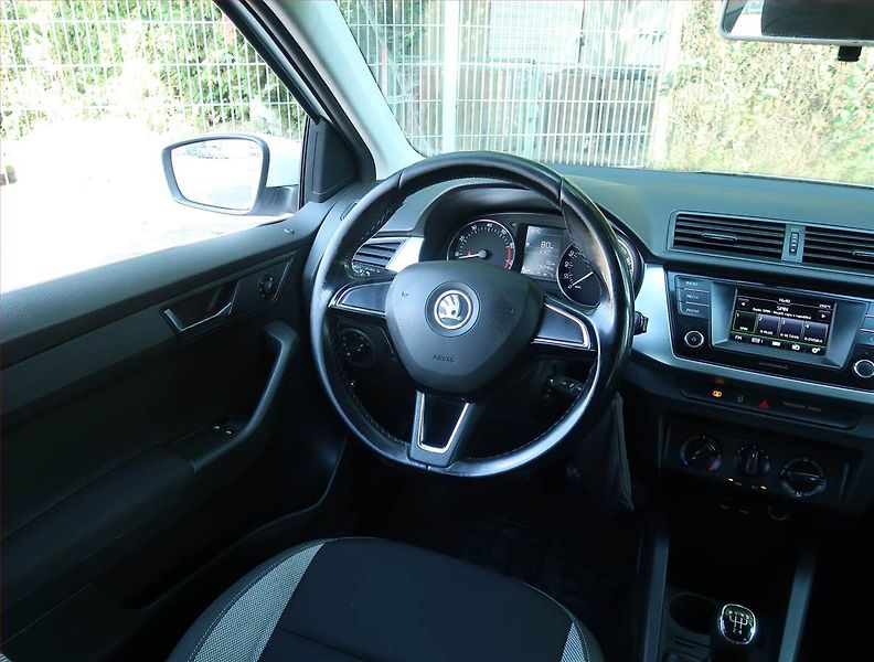 Škoda Fabia (2016) 1.2 TSI - fotka 7 z 16
