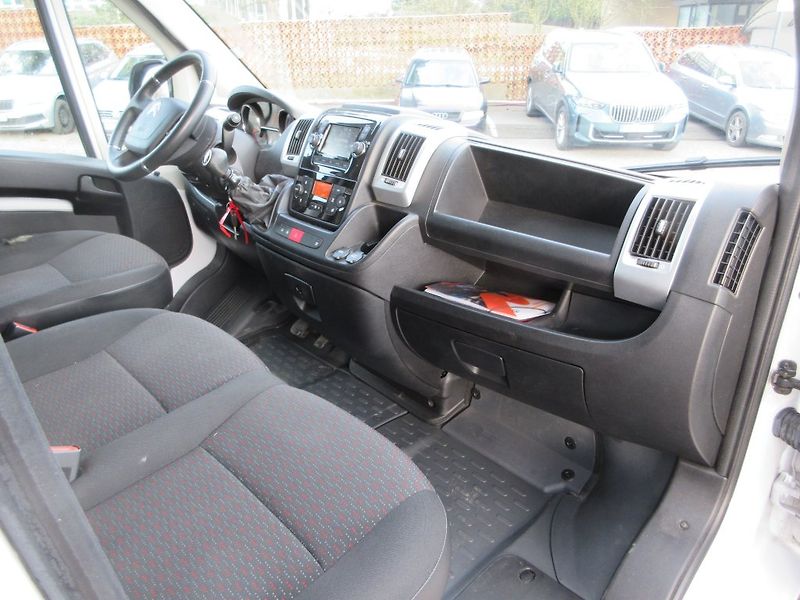 Citroën Jumper L3H2 2.2 Bluehdi Plus - fotka 15 z 18