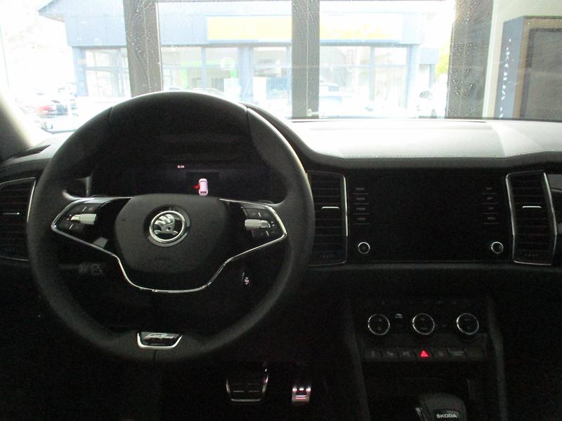 Škoda Kodiaq L&K 2,0TSI 140kW DSG 4x4/P1929 - fotka 12 z 15