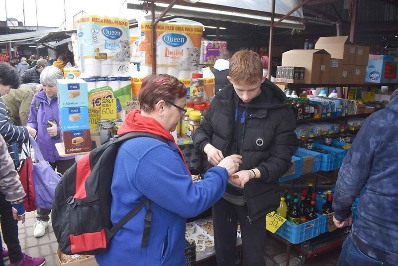 Polsko chystá od dubna příštího roku novelu zákona o povinné výbavě. Ta se týká povinné přítomnosti lékárničky. Českých řidičů, kteří jezdí do Polska například za nákupy, se změny v podstatě vůbec nedotknou.