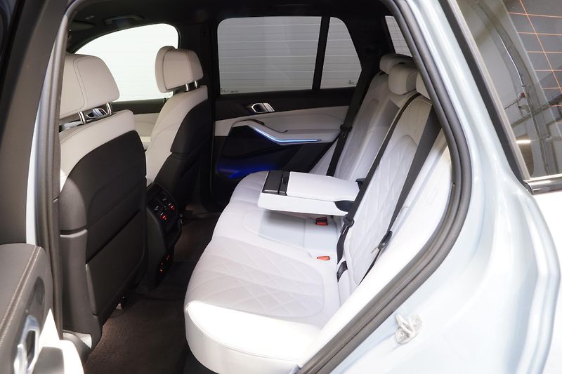 BMW X5 30D,M-Paket,ČR,Klimat.sedadla - fotka 24 z 37