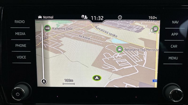 Škoda Kodiaq 2.0 TDI DSG 4x4 Sportline - fotka 27 z 29