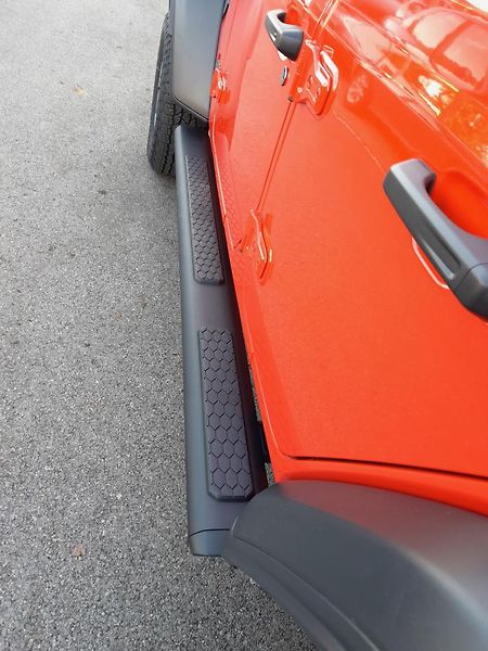 Jeep Wrangler (2024) Unlimited 2,0T  Rubicon ČR - fotka 18 z 44