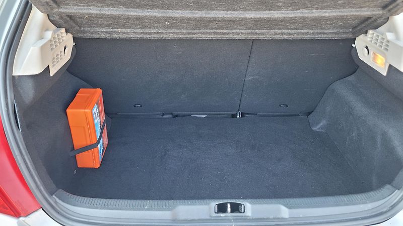 Peugeot 207 1,4i KOUPENO V ČR - fotka 13 z 18
