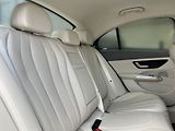 Mercedes-Benz Třídy E 220d 4MATIC Avantgarde - náhled 19