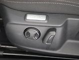 Volkswagen Passat (2017) Comfortline 1.8 TSI, ČR,1.maj - náhled 14